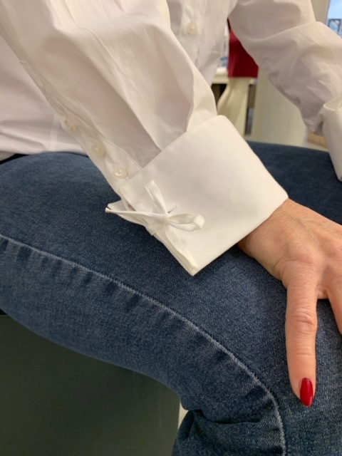 Zware vrachtwagen privaat Floreren Damesblouse wit manchet – NAN – Stijlvolle zakelijke kleding voor vrouwen  met ambitie